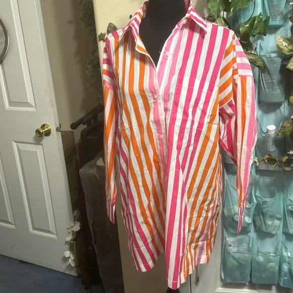 Brand new never worn BEACH riot top - Picture 1 of 3